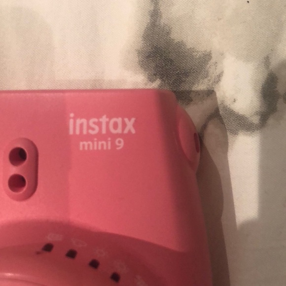 Polaroid Camera - Picture 3 of 3